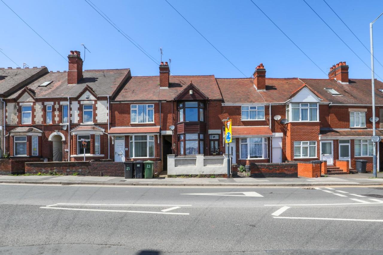 Nuneaton - Ideal 3 Bedroom, Wi-Fi Parking, Sleeps 6 - Jrr Stays Kültér fotó